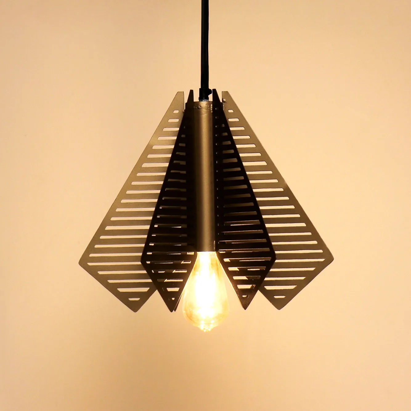 Arin Mesh Hanging Lamp