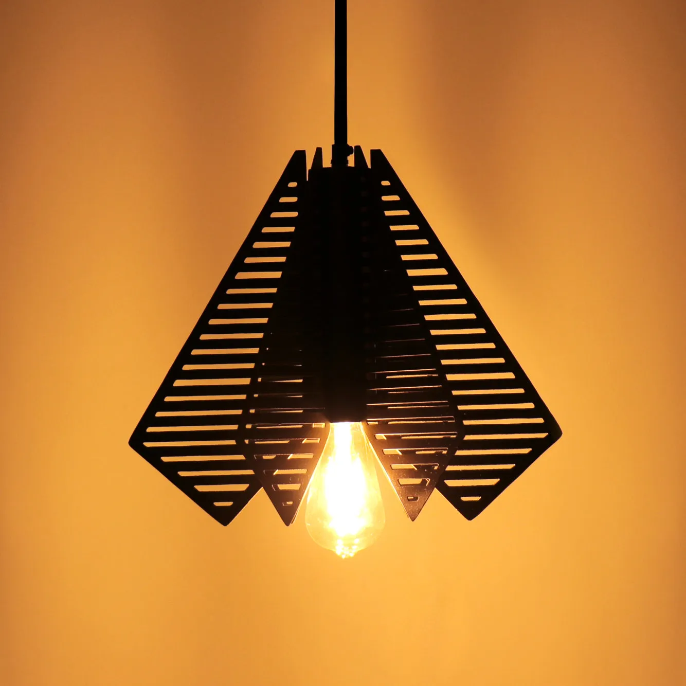 Arin Mesh Hanging Lamp