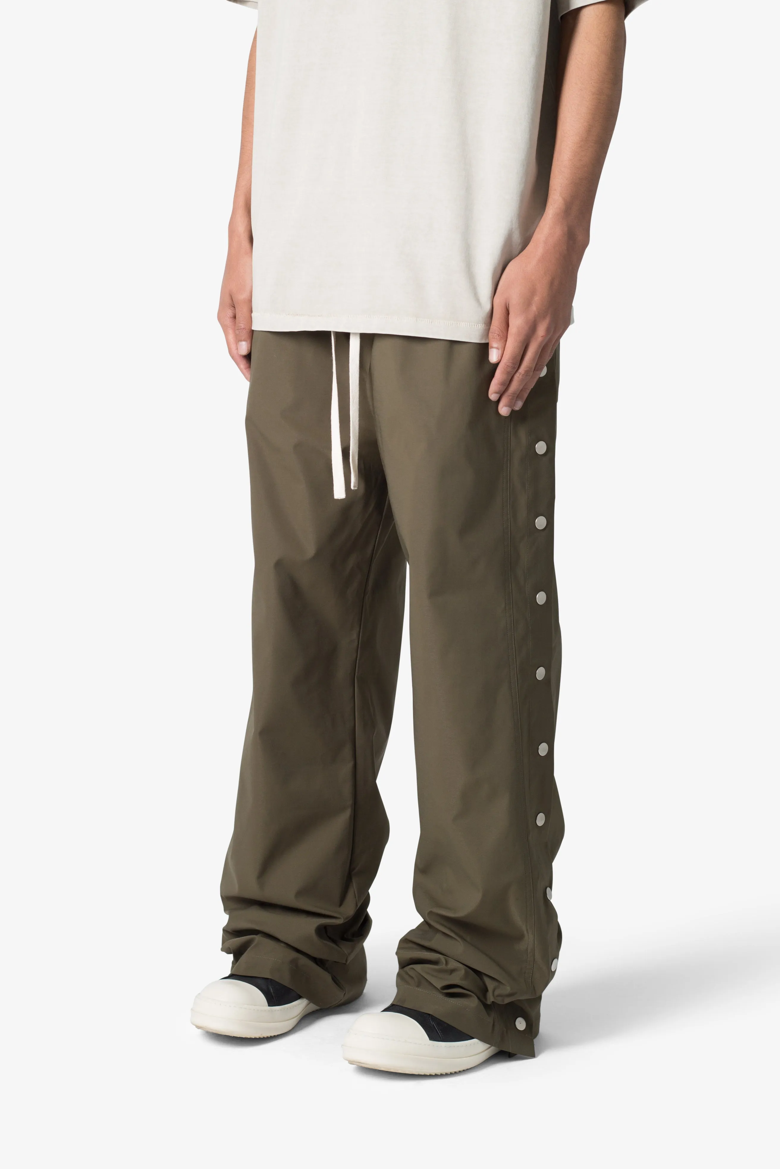 Side Snap Nylon Pants - Olive