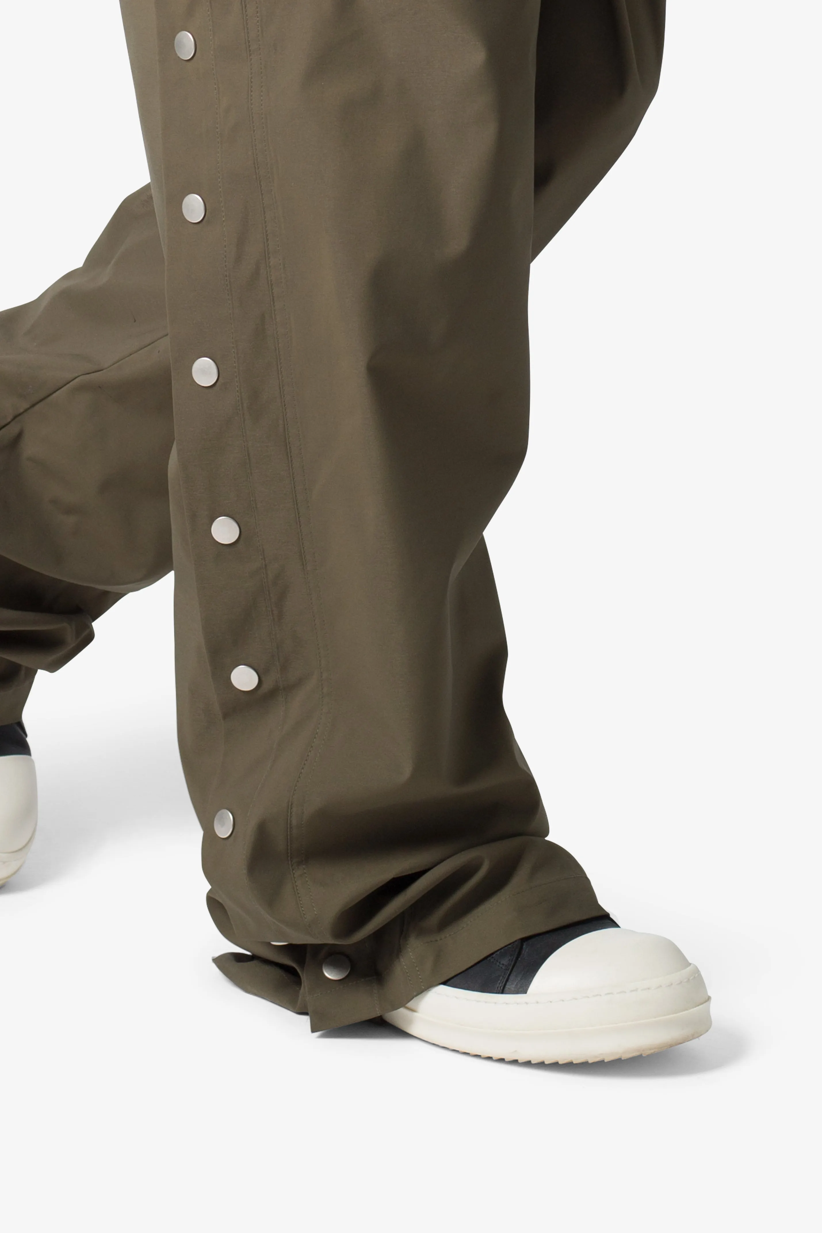 Side Snap Nylon Pants - Olive