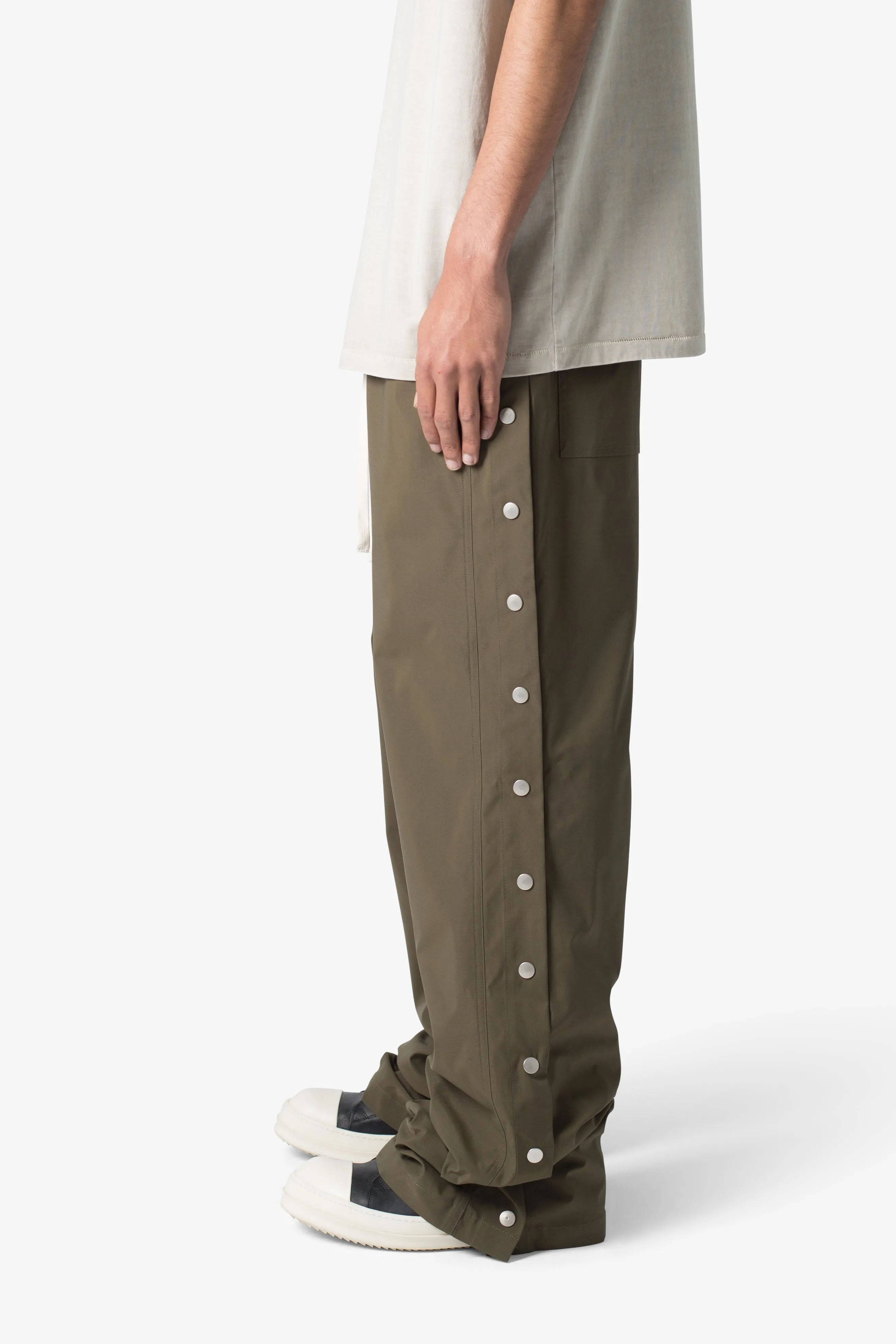 Side Snap Nylon Pants - Olive